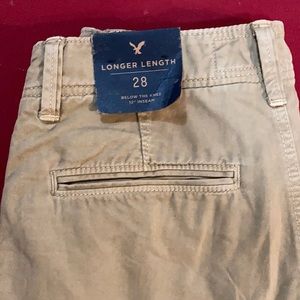 Men’s shorts khaki